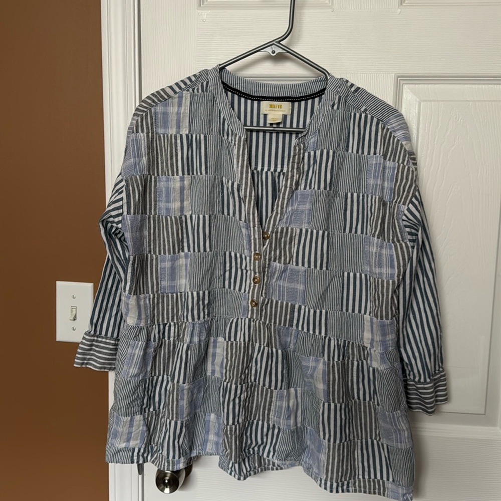 Anthropologie Maeve gorgeous oversized top.